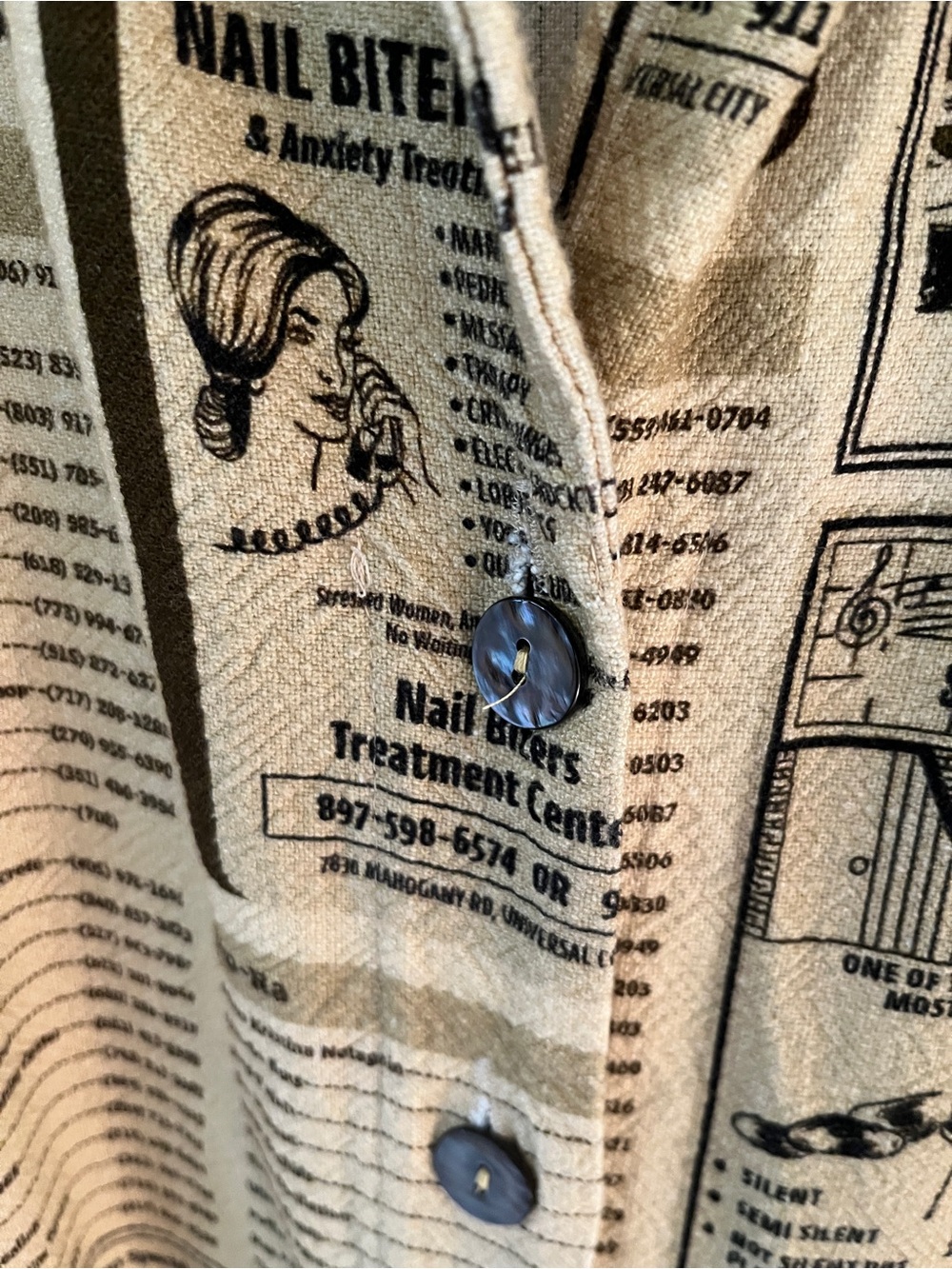 Fashion Brand Company 1X Sleeveless Newspaper-Print Shirt Dress in Yellow Pages - Picture 8 of 15